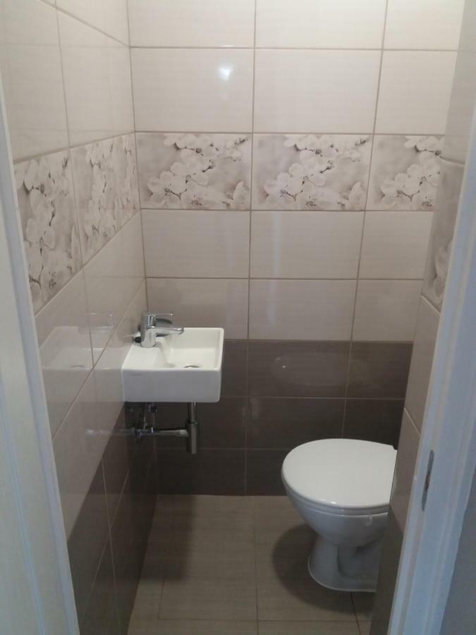 Neptun Apartman Domsod Exterior foto